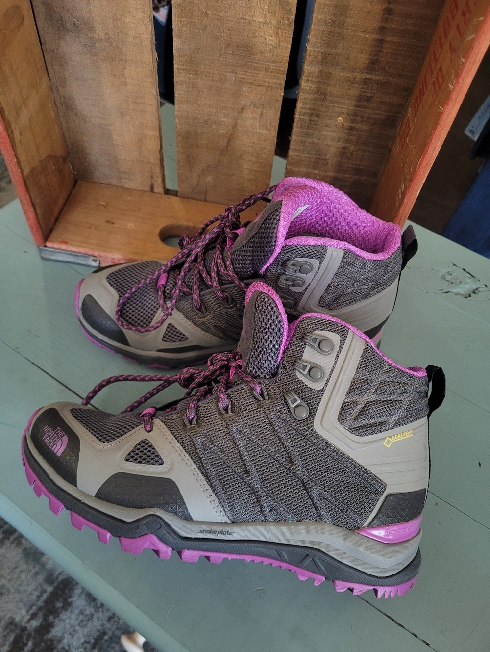 Brand New Womens Hiking Boots